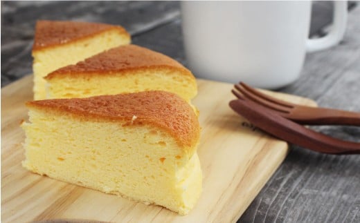 蒜山高原チーズケーキ（スフレ） / 岡山県 蒜山 真庭 蒜山ジャージー牛乳 チーズケーキ ケーキ スフレ クリームチーズ お土産 手土産 贈り物 プレゼント 【配送不可地域：北海道／沖縄県／離島】【nitta02】【jujiya037】