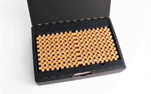 真庭組子 市松コースター 箱入り / 組子 天然木 市松柄 コースター 和雑貨 和モダン 岡山県 真庭市 【sdkb003-01】