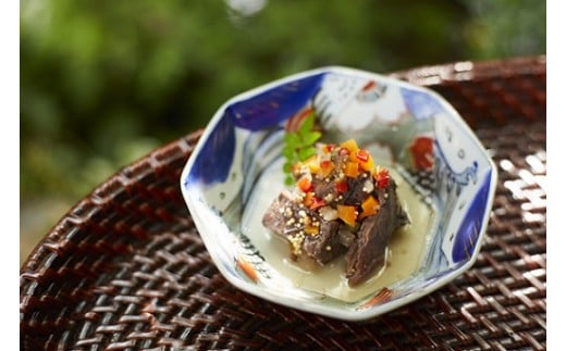 山の宝 ジビエ缶詰 ３種セット（ギフトボックス付） / 岡山県 真庭市 しげや 缶詰 長期保管 おつまみ  鹿肉 猪肉 ジビエ 酒香漬 フレッシュコーンミート 味噌煮 贈答 ギフト 手土産 お取り寄せ【shigeya06】