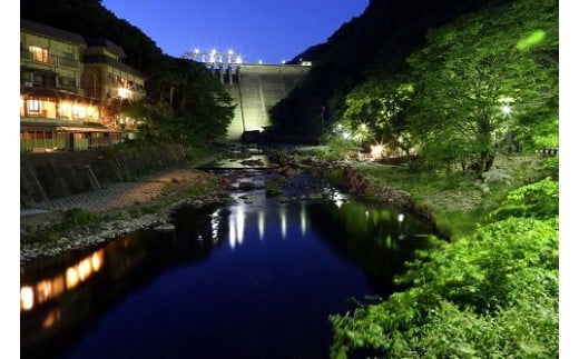 OSN-03. 湯原温泉郷ペア宿泊券【お気軽コース】 【ycrk003-01】