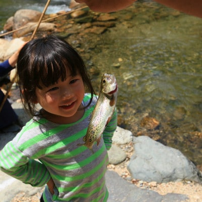 渓流釣り体験【ファミリー入場券】