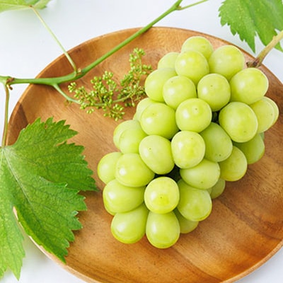 2026年先行受付　美作市産シャインマスカット3～4房　2kg以上【配送不可地域：離島・北海道・沖縄県】