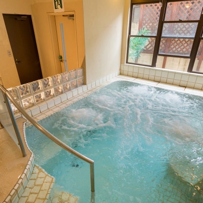 ポピースプリングスリゾート＆スパ ペアランチ(お肉料理+ビュッフェ)＆温泉入浴+フェイスタオル付