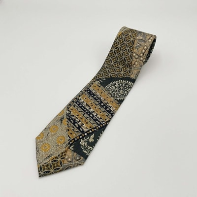 クラバットユキジ製　クラシック柄ネクタイ No.31