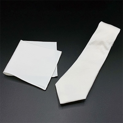 クラバットユキジ製　デニムタイ＆ポケットチーフ(オフホワイト)