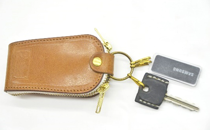 革工房Manly　ローテーションキーケース　ワインレッド