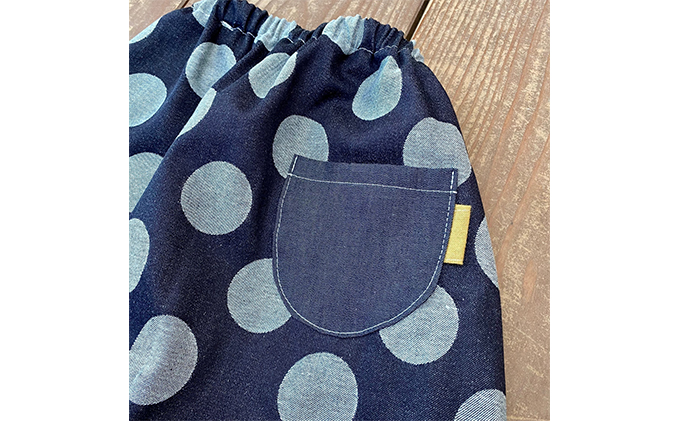 「大きなドット」児島デニムのサルエルパンツ（約100センチ）