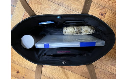 【AKIRAオリジナル】【マツコの知らない世界 で紹介されました！】大きなトートバッグ メンズショルダータイプ カーキ帆布×茶色 A4対応 大きい 大容量 軽量 軽い 横型 日本製 キャンバス 肩掛け 通勤 通学 上質 カジュアル オシャレ シンプル レディース 男女兼用 カバン 鞄 バック