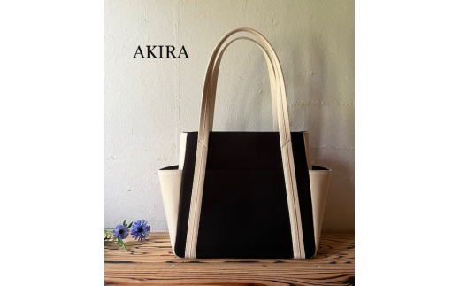 【AKIRAオリジナル】【マツコの知らない世界 で紹介されました！】中型レディストートバッグ ダブルポケット 黒帆布×ライトベージュ 多収納 6ポケット 軽量 軽い 日本製 キャンバス 通勤 通学 大容量 上質 カジュアル オシャレ レディース カバン 鞄 バック