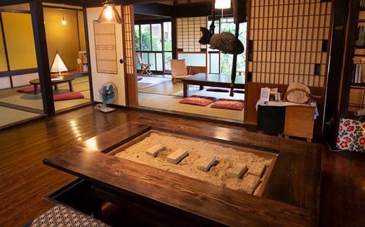 囲炉裏料理付き 古民家カフェ民宿 Aru no mori 宿泊券  V-zz-A22A