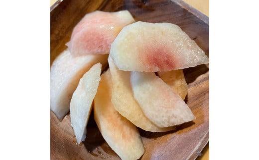 【先行予約】 とろける果肉とたっぷり果汁の岡山の白桃・白鳳 2kg箱（約6個～9個） 【2025年7月上旬～8月上旬発送予定】 ／ 桃 もも モモ はくとう はくおう 果物 くだもの フルーツ デザート 冷蔵