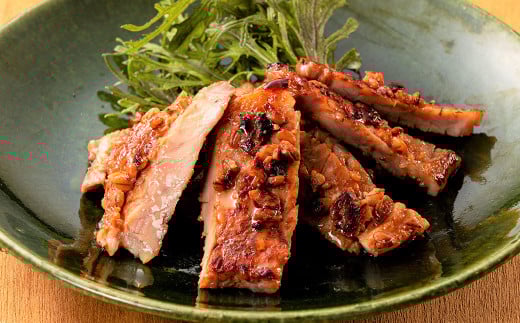 おかやまピーチポーク 金山寺味噌漬け 5枚 （約105g×5枚） 計約525g ／ ピーチポーク 豚肉 ポーク 豚ロース ロース ロース肉 肉 お肉 国産豚 国産豚肉 味噌漬け 味付き 味付き肉 惣菜 総菜 グルメ 加工品 加工食品 岡山県 美咲町 冷凍