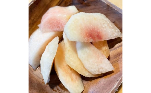 【先行予約】 とろける果肉とたっぷりの果汁の岡山の白桃・おかやま夢白桃 1.5kg箱（約4個～6個） 【2025年8月上旬～2025年8月下旬発送予定】 ／ 桃 もも モモ はくとう おかやまゆめはくとう ゆめはくとう 果物 くだもの フルーツ デザート 冷蔵