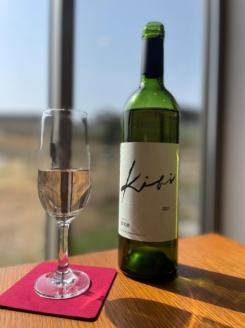 【引退競走馬支援!】吉備中央町産[kibiワイン]白