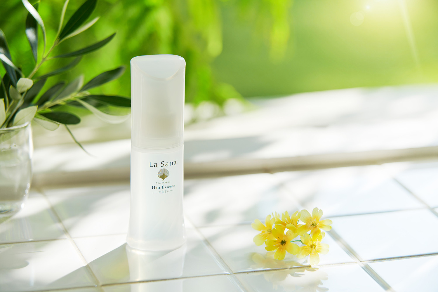 ＼年内発送／ ラサーナ 海藻 ヘア エッセンス さらさら 75ml