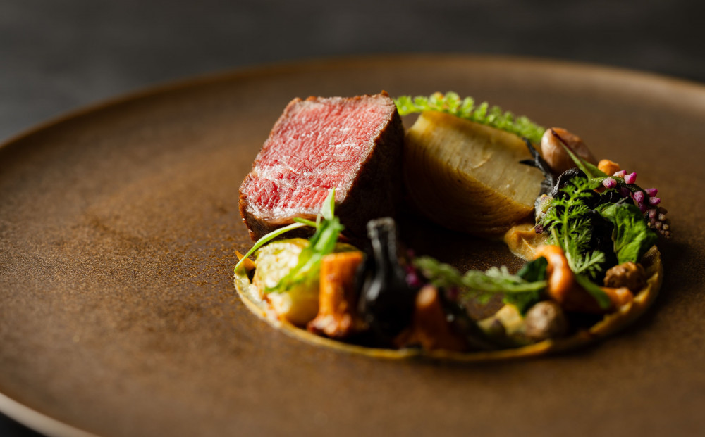 ディナーペアお食事券　【33Fレストラン シャンボール】スペシャルコース２