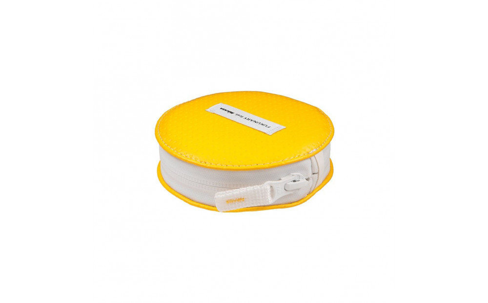 ＼年内発送／ラウンドコインケース/ イエロー M047