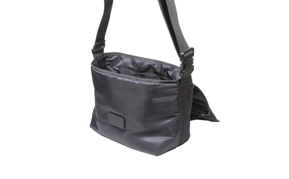 ＼年内発送／メッセンジャーバッグ S  MA-1/ブラック F018S