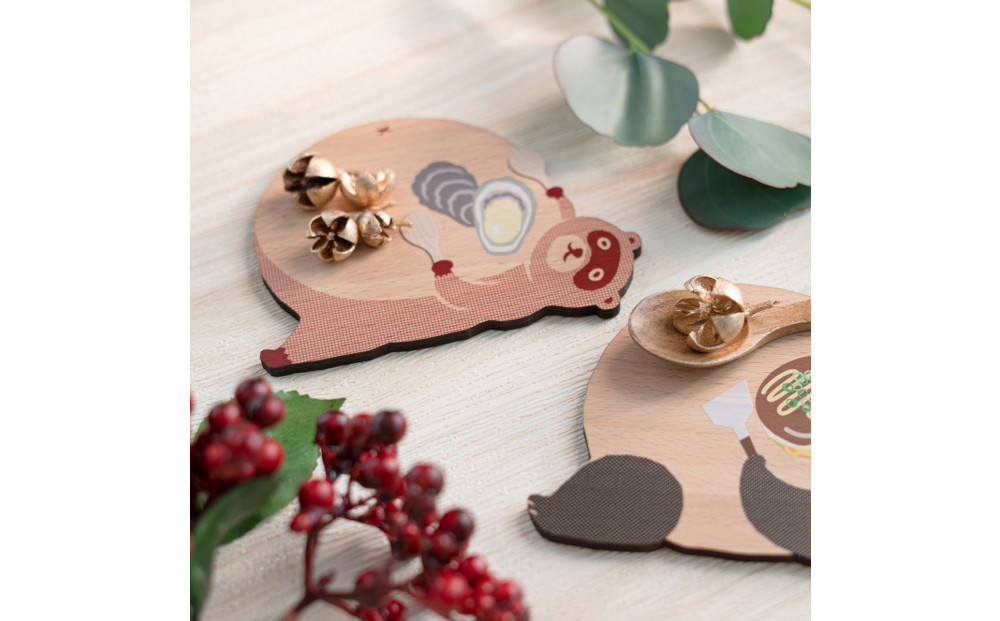 Ten＆O　木製プレートコレクション  ひろしまたぬき × ひろしまぱんだ　各1枚 合計2枚入り