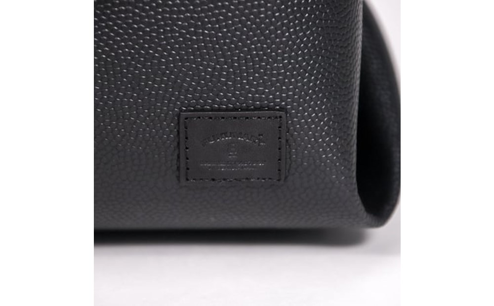 ＼年内発送／スポーツバッグ / ブラック E013