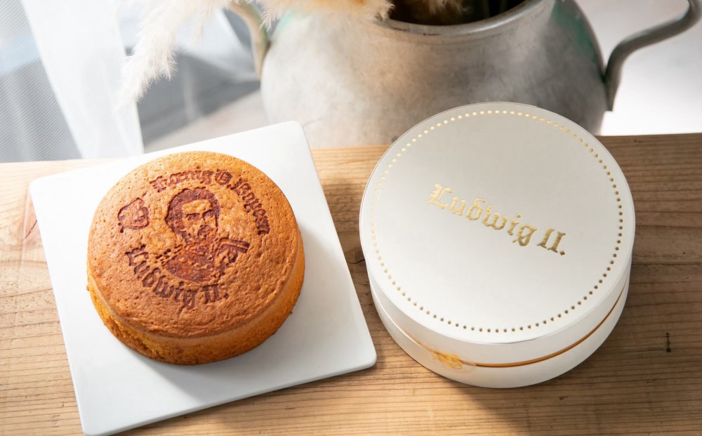 広島浪漫「熟成バターケーキ」ルートヴィヒII世　プレミエ