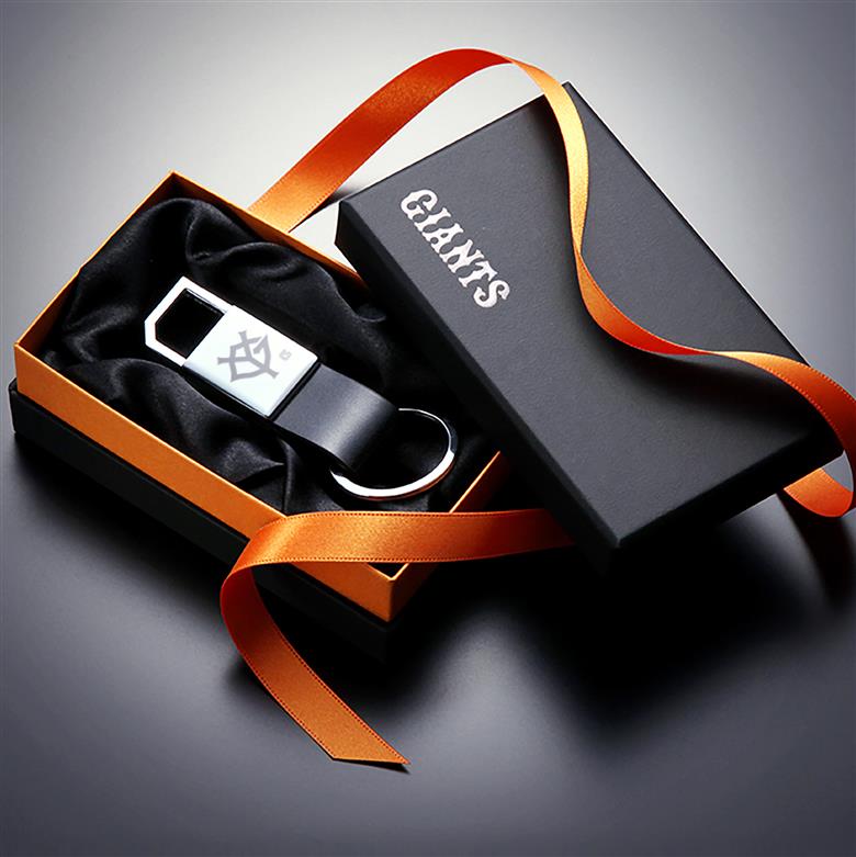 ジャイアンツ 牛革キーホルダー/YG　ku186-009-r
