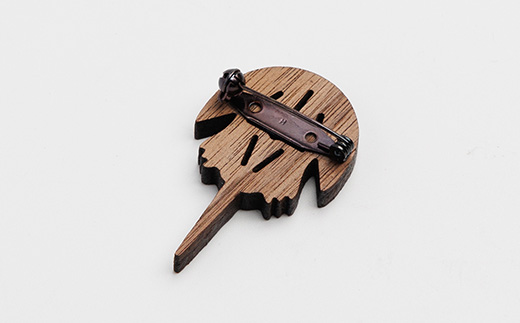 ブローチ　オジゾークリエイト　カブトガニブローチ 1個 ｜ 手作り 木製 ブローチ アクセサリー
