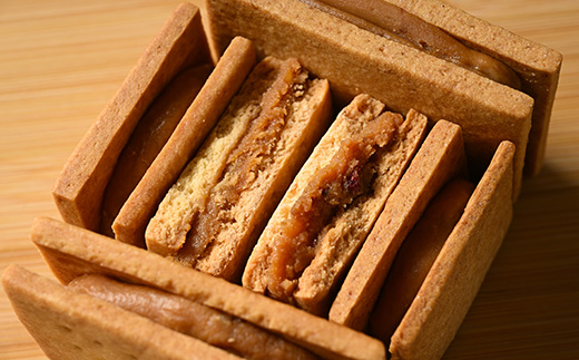 2種のキャラメルクッキーサンドの詰合せ6個入り【思いやり返礼品】