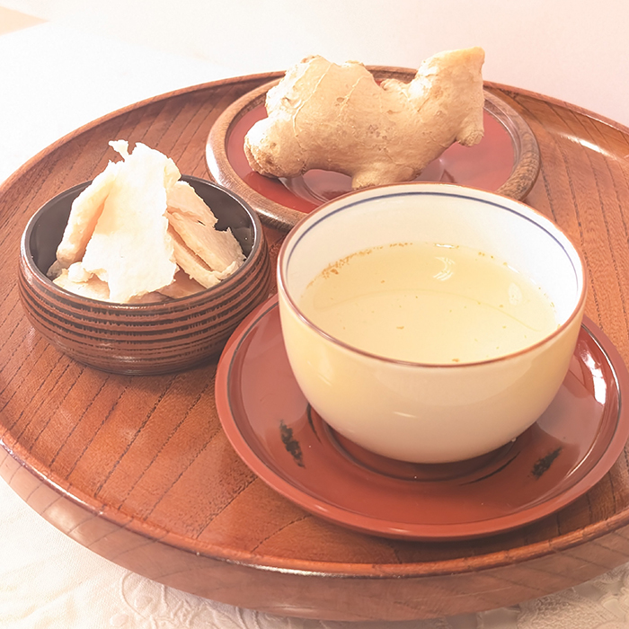  すべて国産原料！プチ贅沢！！黒糖入り しょうが湯 160g（8袋）×6箱 国産生姜 しょうが湯 飲料 粉末タイプ ショウガ ジンジャー ホットドリンク 風邪予防 広島県 三原市 023004