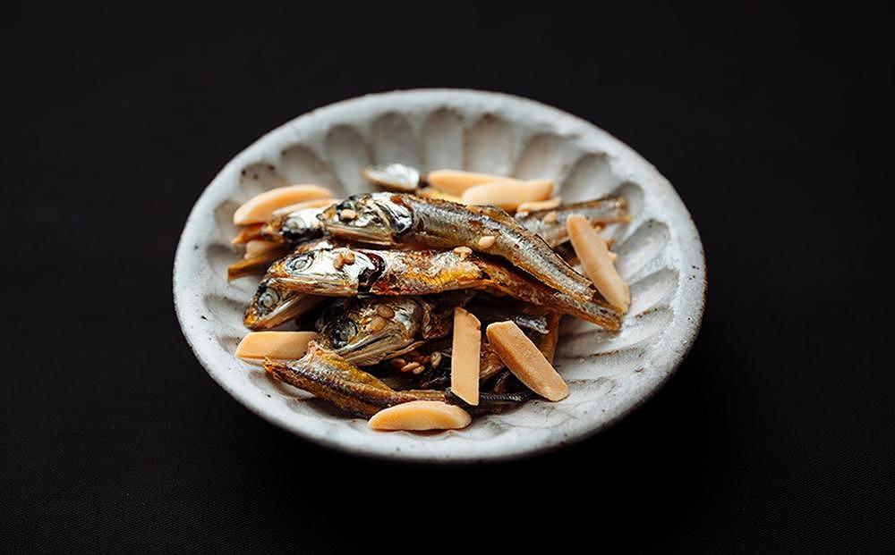 いりこやさんの小魚アーモンド 250gx3袋 業務用 カルシウム 小魚 おやつ【魚 お魚 さかな 食品 人気 おすすめ 尾道市】