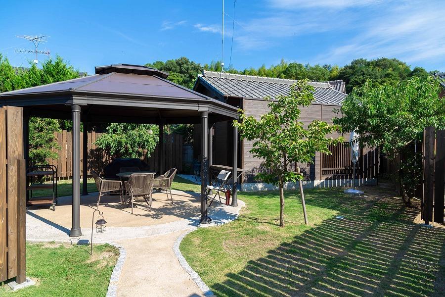 瀬戸内の離島・百島の宿　ヒトツルHitotsuru in Setouchi「離れ」2名様ご宿泊券（1泊2食付）【宿泊券 宿泊 旅行 トラベル クーポン ペット可 おすすめ 広島県  尾道市】