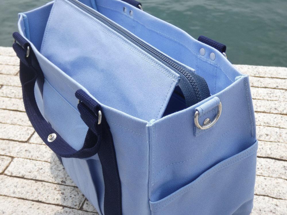 miniーKOGU (A4・ファスナー開閉）水色／紺　2WAY［尾道 帆布鞄 彩工房］