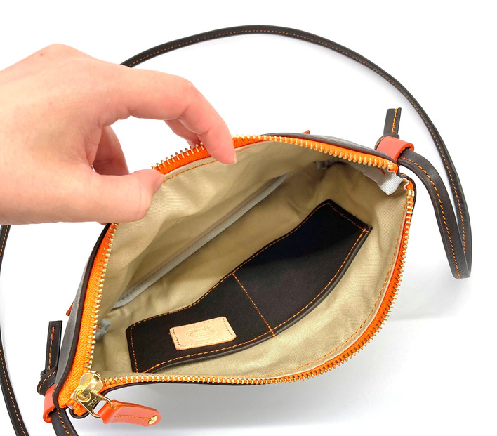 革工房いんのしま 牛革サコッシュ横型【色:オレンジ】