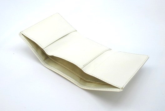 ★【限定20／ホワイト】コンパクトウォレット【革工房いんのしま 牛革 財布】