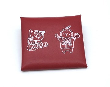 カープ×はっさくんコラボコインケース 赤【革工房いんのしま 牛革 カープ はっさくん コインケース】
