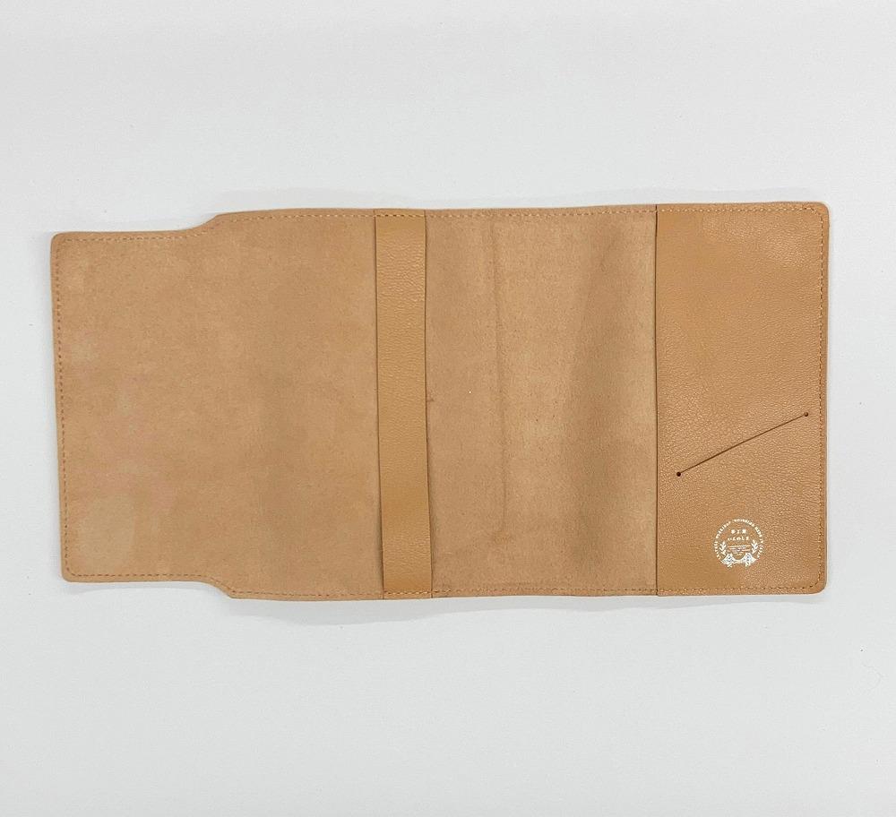 革工房いんのしま山羊革(ゴート)ブックカバー文庫本サイズ(色:ベージュ)【レザー 小物 ギフト 贈り物 プレゼント 人気 おすすめ 広島県  尾道市】