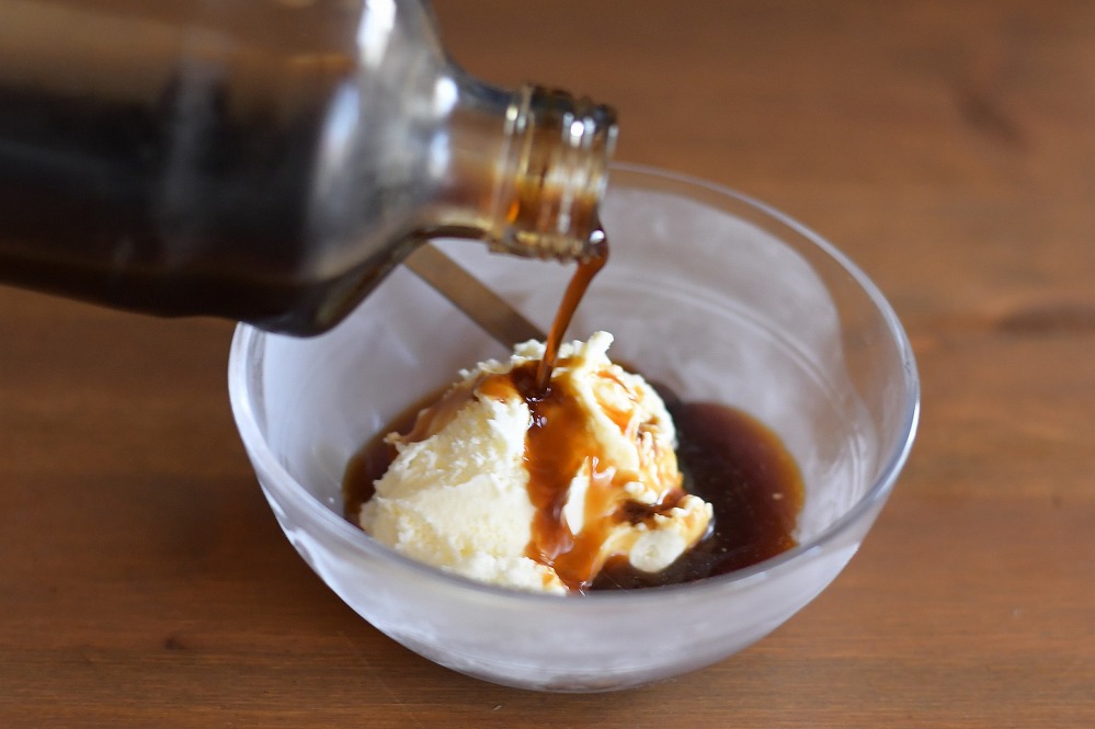 カフェオレベース　１２本　(加糖　600ml　瓶）スペシャルティコーヒー【コーヒー 珈琲 カフェオレ カフェオレベース COFFEE ブレンド 飲料 美味しい 加糖 カフェインレス 濃縮 スペシャルティコーヒー 広島県 尾道市】