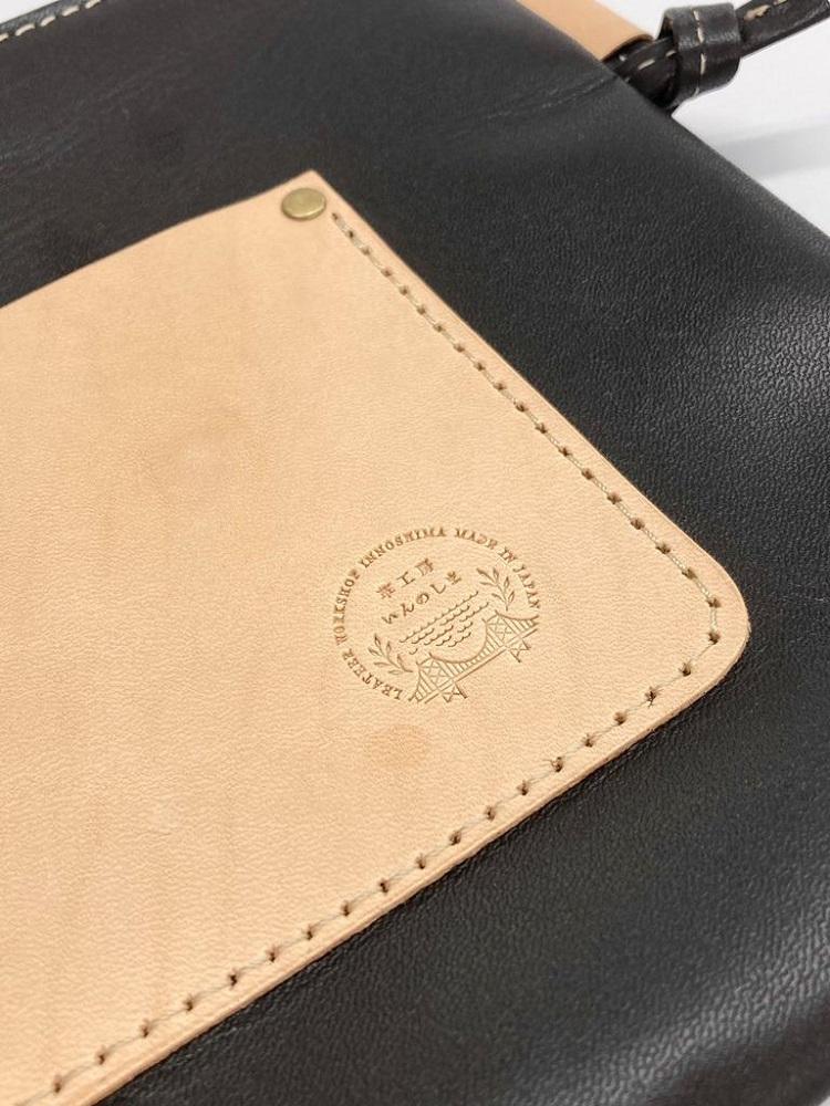 革工房いんのしま 牛革サコッシュ縦型【色:チョコ】【雑貨 日用品 人気 おすすめ】