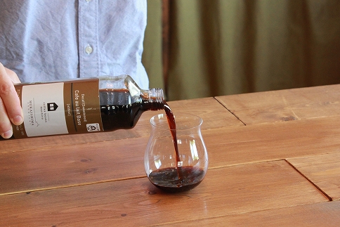 【年内発送】%%【年内発送】カフェインレス　カフェオレベース　２本　(加糖　500ml　紙パック）スペシャルティコーヒー