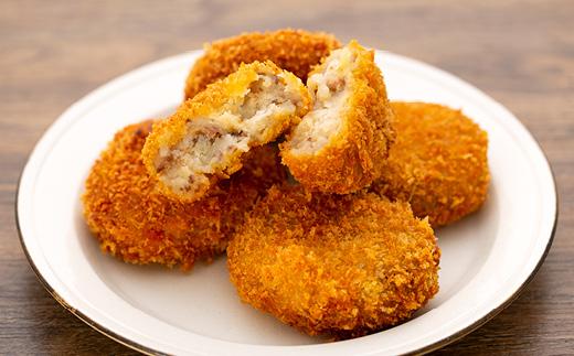 【崎本精肉店】尾道の老舗お肉屋さんの手作りコロッケ10個&瀬戸内豚のトンカツ3枚入り!【揚げ物 豚かつ 冷凍食品 惣菜 弁当 おかず 揚げるだけ ご当地 グルメ  牛肉 じゃがいも 人気 おすすめ 広島県  尾道市】