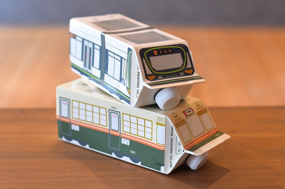 【広島電鉄とのコラボ】広電カフェオレベース 12本 (2種類 各6本)どちらも加糖&カフェインレス)スペシャルティコーヒー【コーヒー 珈琲 カフェオレ  COFFEE ブレンド 広電電鉄 加糖 スペシャルティコーヒー】