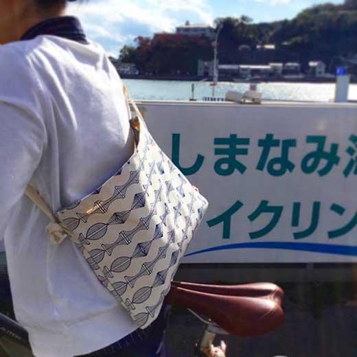 しまなみサコッシュ（ホックボタン開閉）[尾道 帆布鞄 彩工房]【尾道 はんぷ バッグ かばん 特産品 シンプル ファッション 人気 おすすめ 広島県  尾道市】