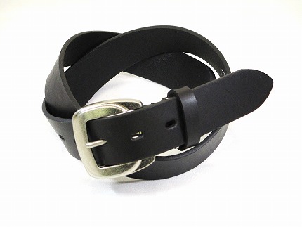 (金具タイプＣ)革工房いんのしま牛革一枚革 ベルト(色:ブラック) Ｌ寸【支援 ベルト レザーベルト 革 牛革 本革 革ベルト ビジネスベルト メンズベルト 男性 メンズ おしゃれ ビジネス カジュアル ブラック 黒】