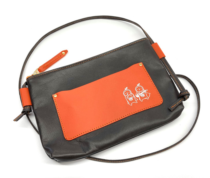 革工房いんのしま 牛革サコッシュ横型【色:オレンジ】