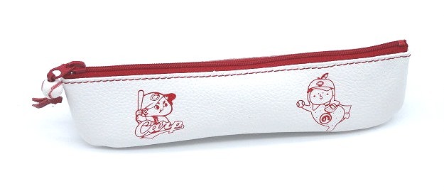カープ×はっさくんコラボファスナーペンケース 白【革工房いんのしま 牛革 カープ はっさくん ペンケース】