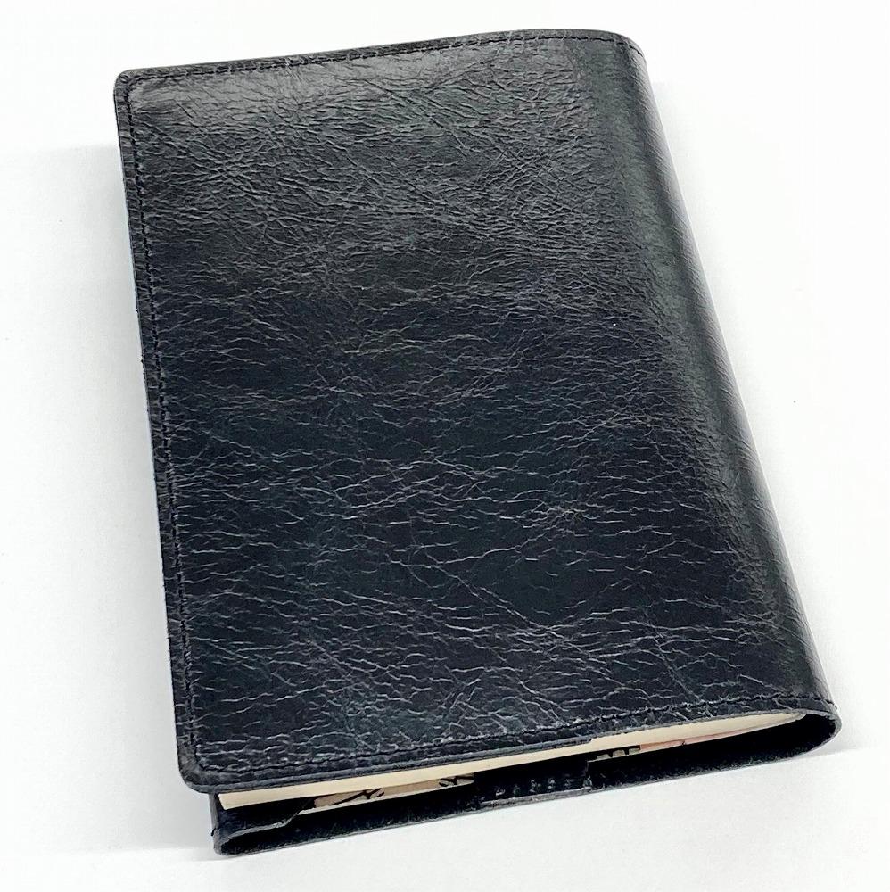 革工房いんのしまシワが楽しめる牛革ブックカバー文庫本サイズ(色:ブラック)【レザー 小物 ギフト 贈り物 プレゼント 人気 おすすめ 広島県  尾道市】