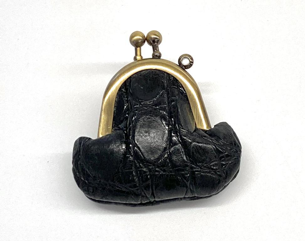 革工房いんのしま サイドワニ豆がま口小銭入れ(色:ブラック)【雑貨 日用品 文房具 印鑑ケース 人気 おすすめ】