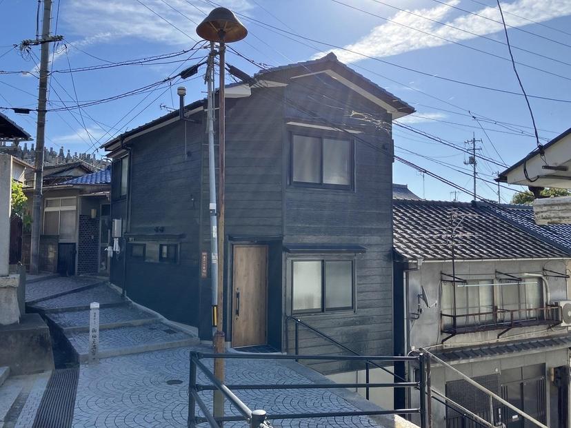 犬と泊まれる宿 Nidra一棟貸　宿泊補助券（20,000円分）【ドッグラン付き】尾道で愛犬と快適なひと時を【宿泊 旅行 ペット可 一棟貸し チケット 券 人気 おすすめ しまなみ 瀬戸内 広島県 尾道市】