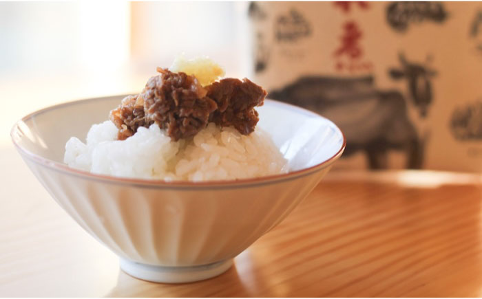 【全12回定期便】神石しぐれ煮 100g×3袋　牛 神石しぐれ煮  牛 ブランド牛 A4 加工品 牛しぐれ 広島県福山市/甚ごろう [BAEC038]