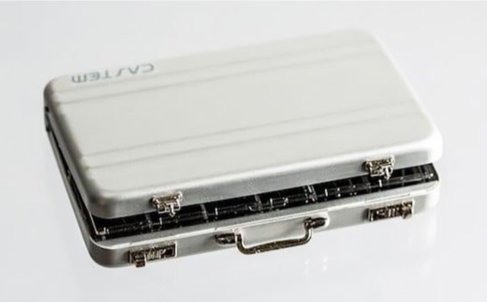 ミニチュア 工具 小さくても本物のように動く マイクロツールセット 広島県福山市/株式会社キャステム 名刺入れ アルミケース ツール ミニ  小型 日用品・雑貨[BACE007]